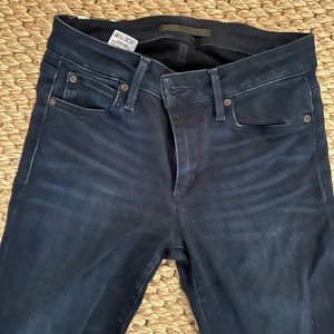 Joe’s Flawless The Icon Skinny